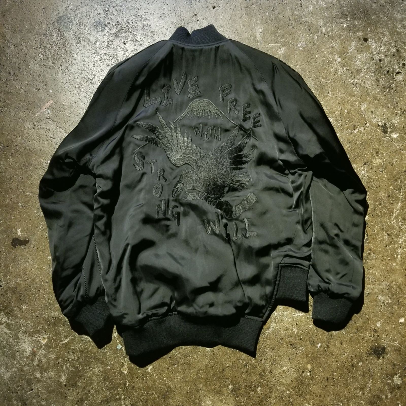 COMME des GARCONS × 港商 スカジャン 青山店 限定