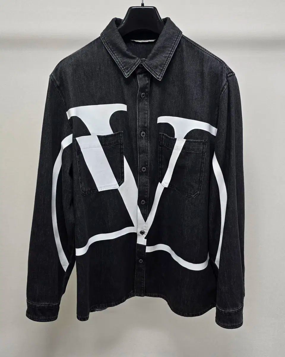 ヴァレンティノ Vロゴ デニム シャツ ジャケット 48 サイズ 100 105