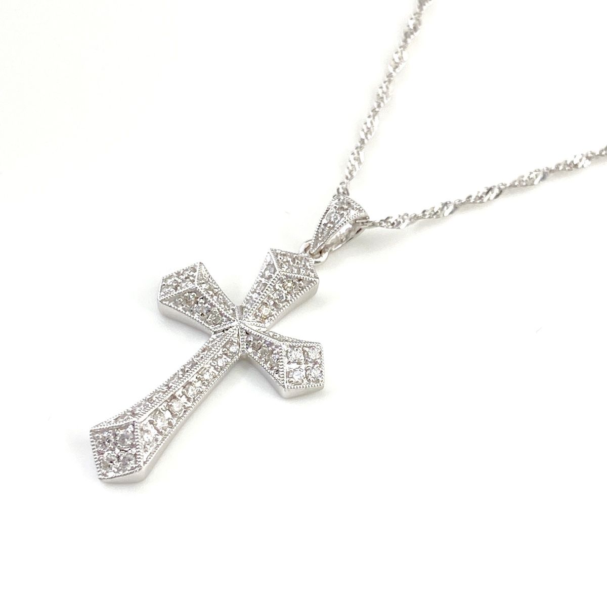 クロスモチーフ デザインネックレス ペンダント メレダイヤ 十字架  