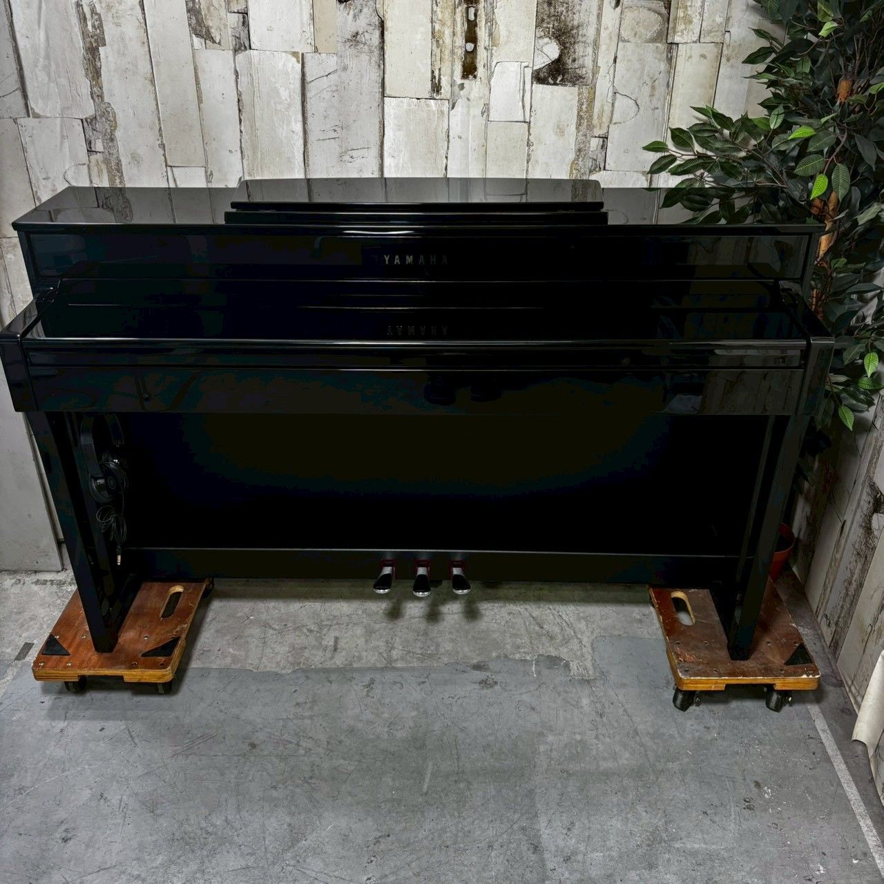 クラビノーバ 電子ピアノ