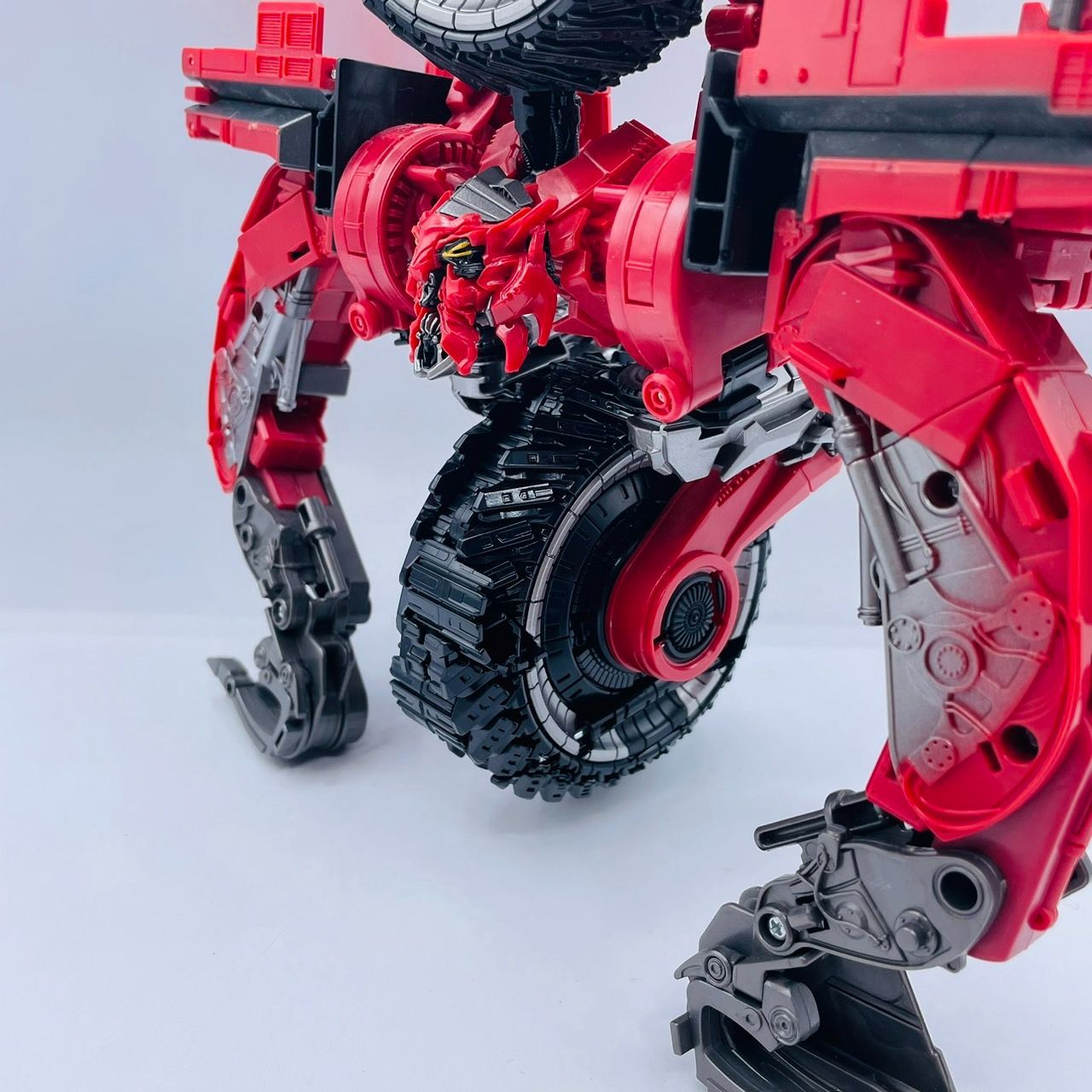トランスフォーマー スタジオシリーズ SS-47 ディセプティコンスカベンジャー Amazon.co.jp: トランスフォーマー SS-47 ディセプティコン