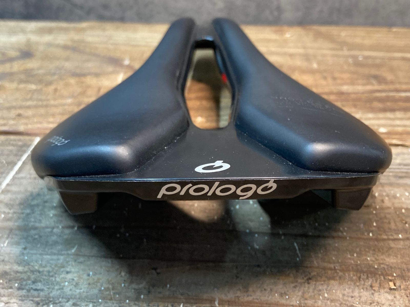 IN157 プロロゴ PROLOGO NAGO R4 PAS サドル TiroXレール 【公式通販】