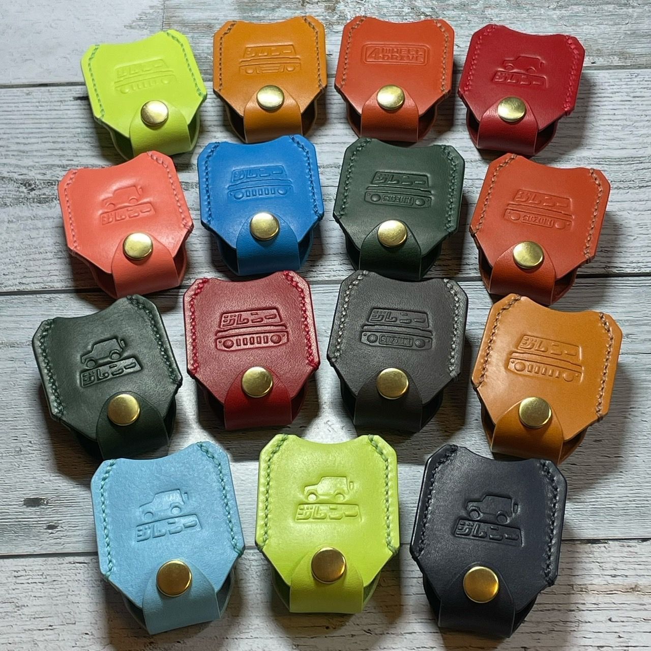 JB64JB74ジムニースマートキーケース　22グリルナチュラル（ライトベージュステッチ）　スマートキーケース　スマートキーカバー　レザースマートキーケース　ヌメ革