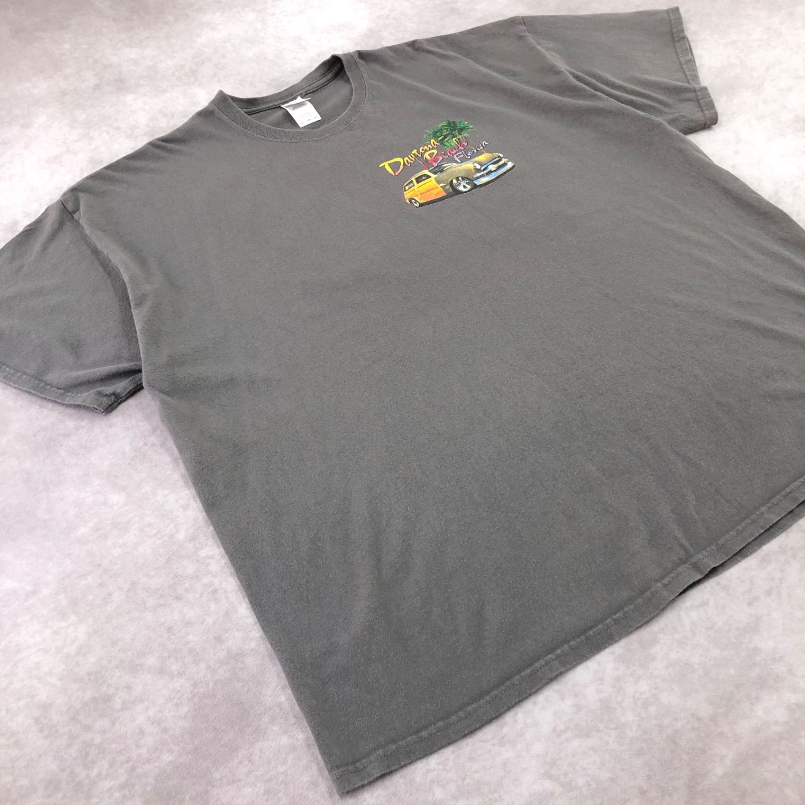 GILDAN ギルダン プリント 夕焼け ヤシの木 ビーチ 海 レトロ 旧車 クラシックカー Tシャツ 半袖 古着 USED Vintage ヴィンテージ アメカジ ビッグシルエット オーバーサイズ