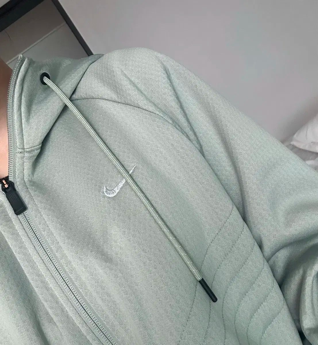 NIKE ナイキ ジップアップパーカー フード付き 淡い 緑 ライトグリーン ヴィンテージ