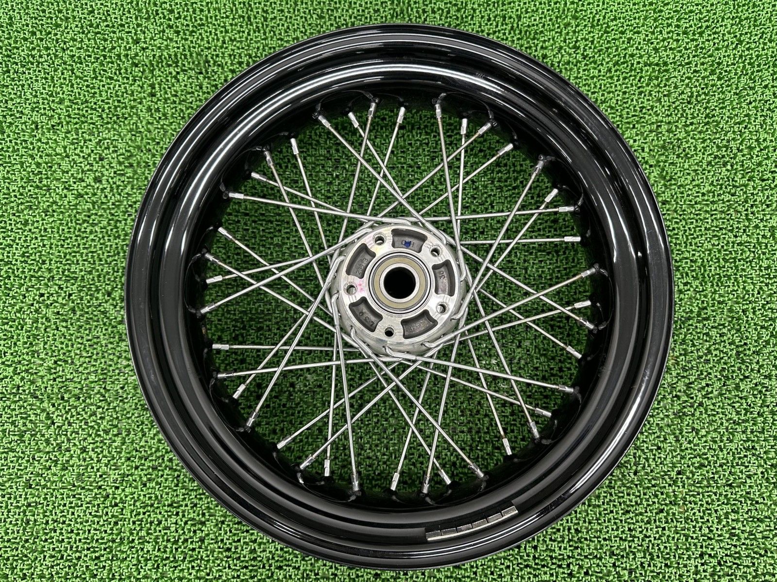 ハーレー ダイナ06用07用純正ホイール前後セット