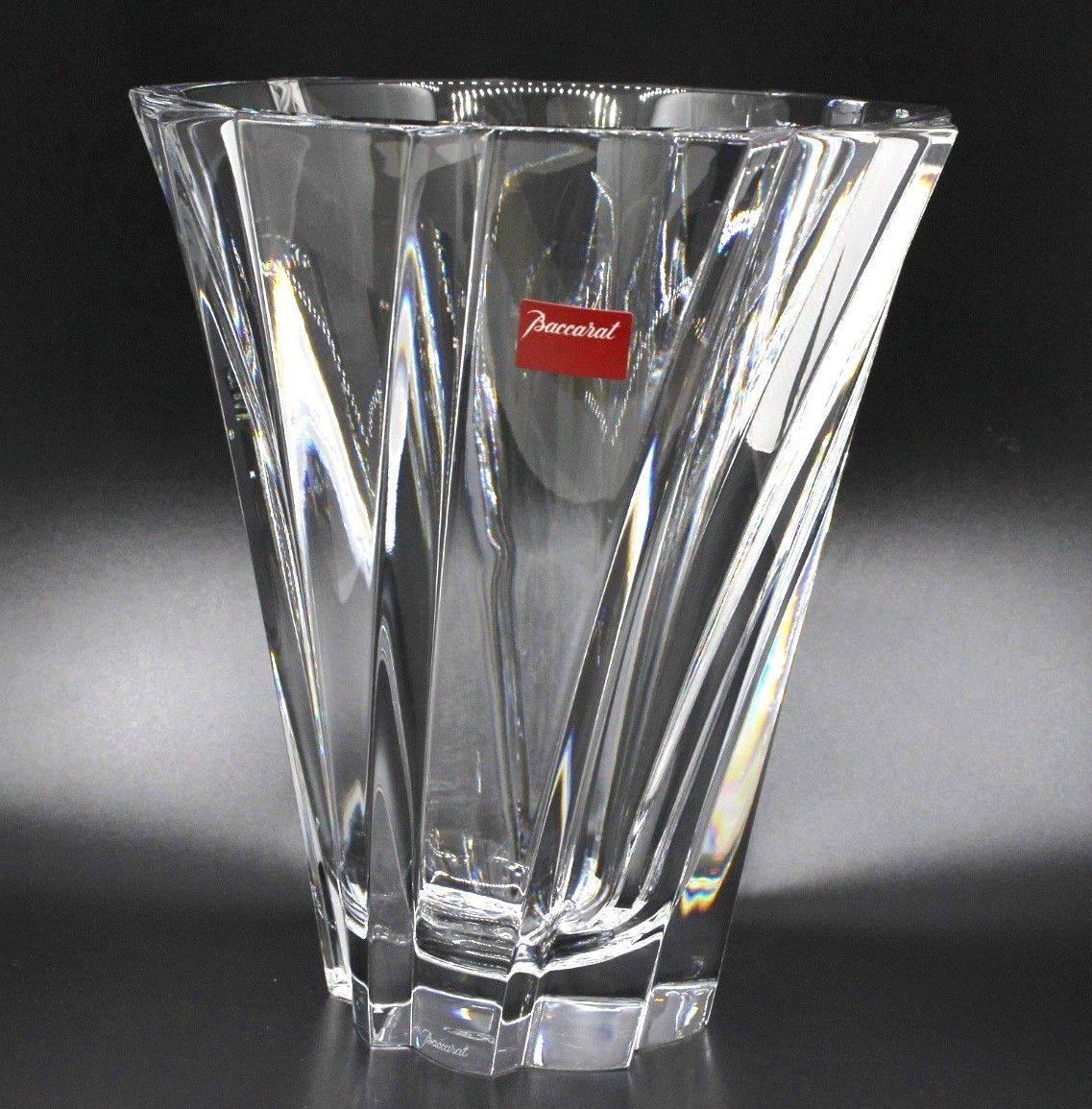 バカラ　オブジェクティフ　ベース Baccarat 花瓶　高さ25センチ 楽天市場】【名入れ可有料】バカラ Baccarat ベース 花瓶 オブジェク