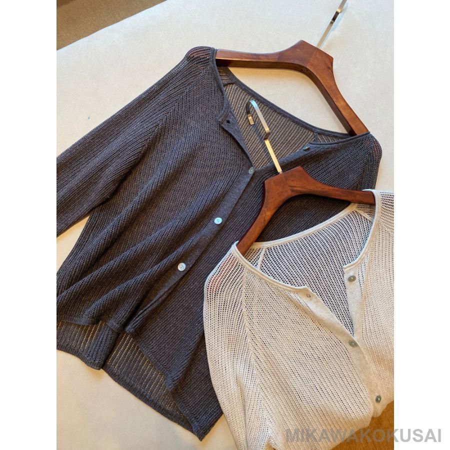 【タグ付き✨】HIKOSEN CARA トップス ニット 猫 リネン混 半袖 麻 タグ付き✨】HIKOSEN CARA トップス ニット 猫 リネン混 半袖 麻