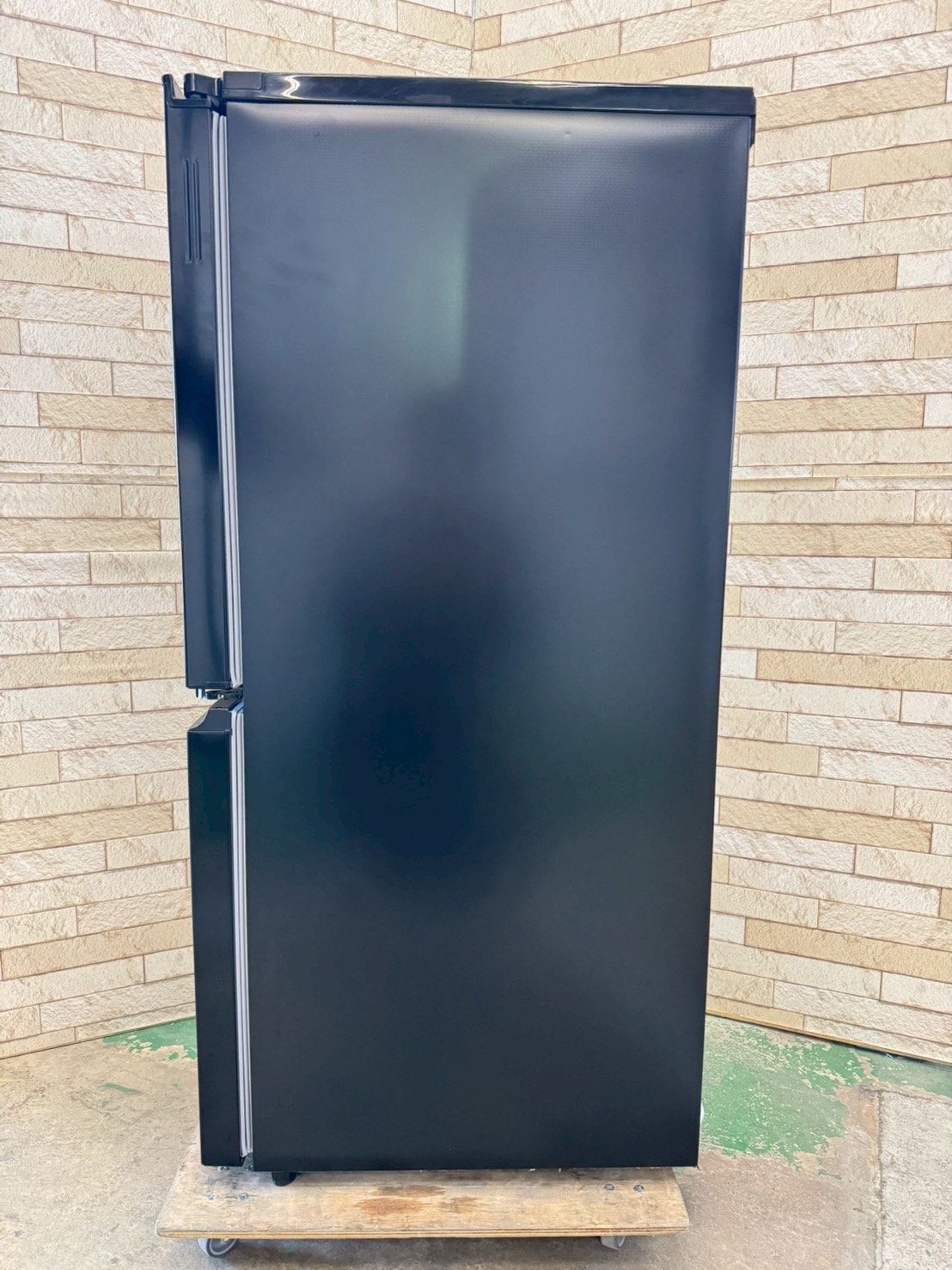 大阪送料無料☆3か月保障付き☆冷蔵庫☆シャープ☆2ドア☆2023年