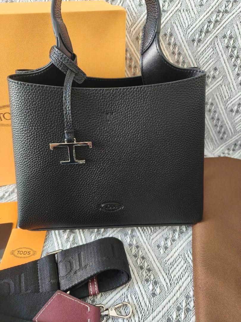 TOD S ショルダーバッグ ブラック