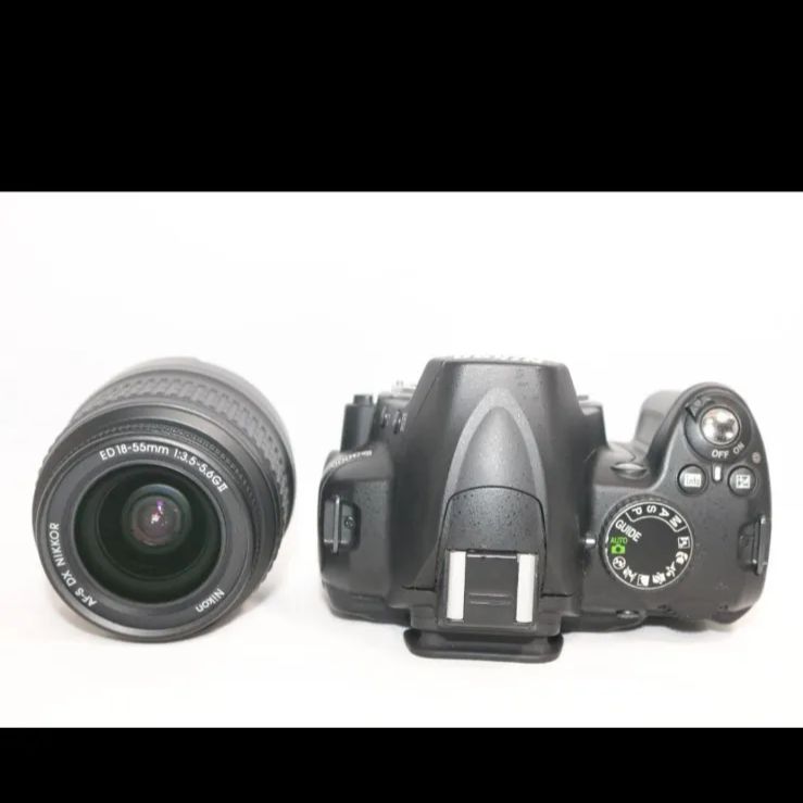 S回数少 美品⭐初心者におすすめ ⭐ Nikon D3000 スマホ転送 一眼 S回数少 美品 初心者におすすめ Nikon D3000 スマホ転送 一眼 - メルカリ