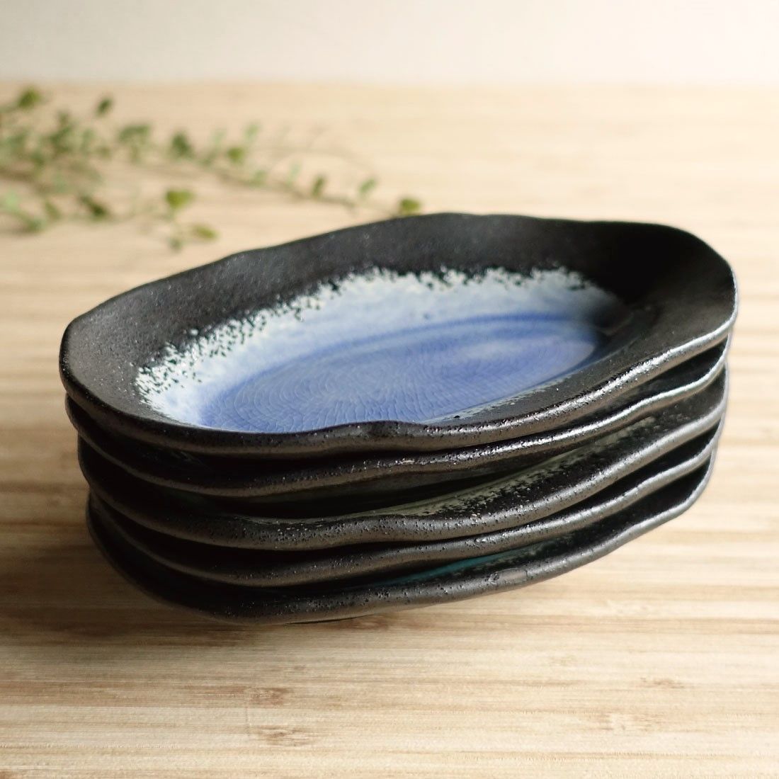 象と果物の陶器皿5点セット 象と果物の陶器皿5点セット （特集】カタチであそぶうつわ展