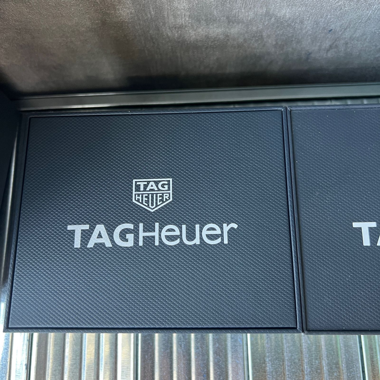 BOX