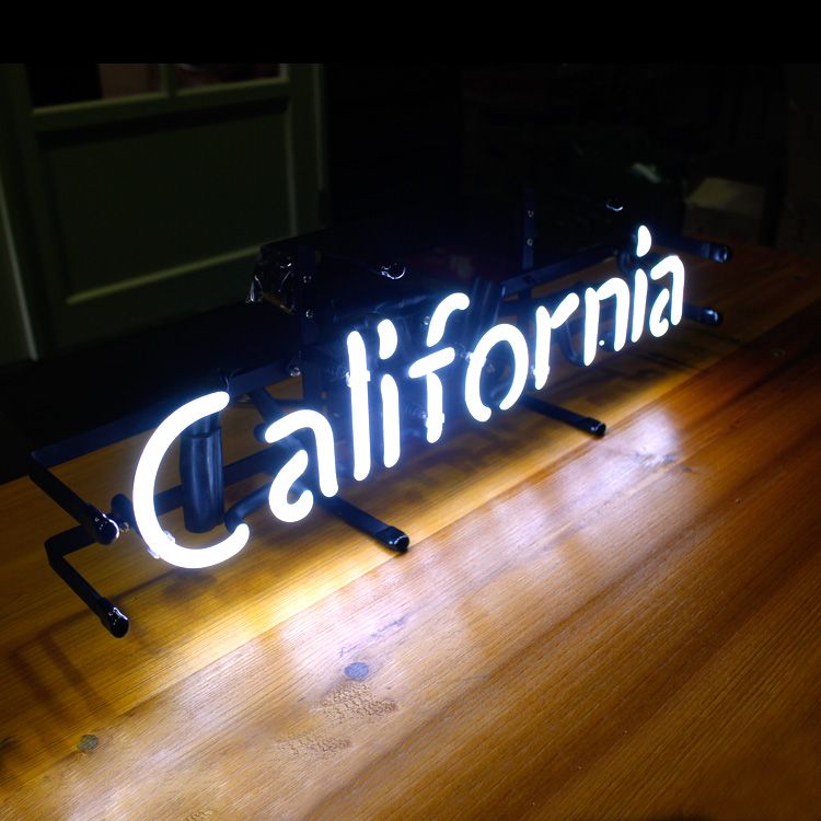 カリフォルニア California ネオンサイン 室内装飾 ネオン管西海岸装飾 カリフォルニア ネオン管 （イエロー） の通販・販売 | アメリカ
