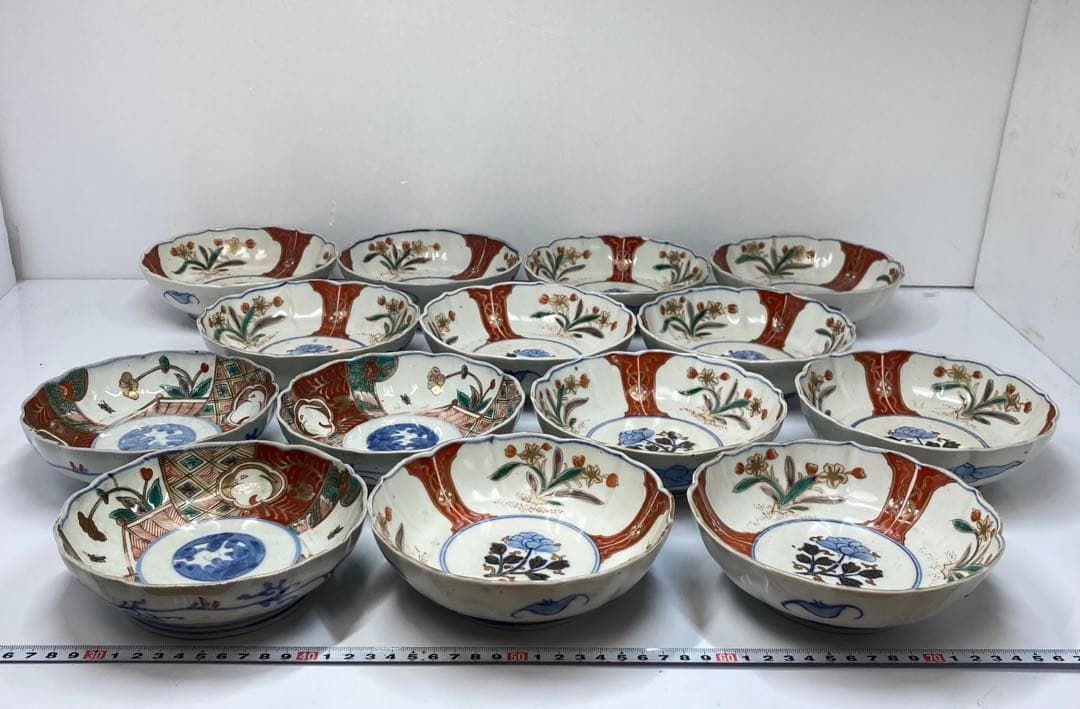 ・江戸後期　古伊万里　赤絵膾皿14枚　蓋無木箱付 東Y5-0823③ 江戸後期 古伊万里 赤絵膾皿14枚 蓋無木箱付 東Y5-0823③ - メルカリ