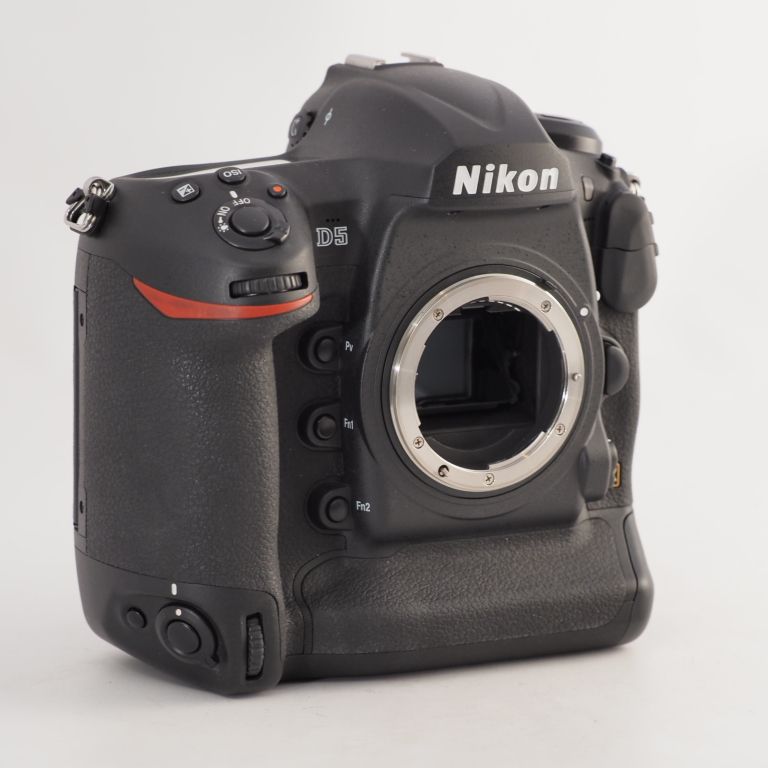 ニコン デジタル一眼レフカメラ