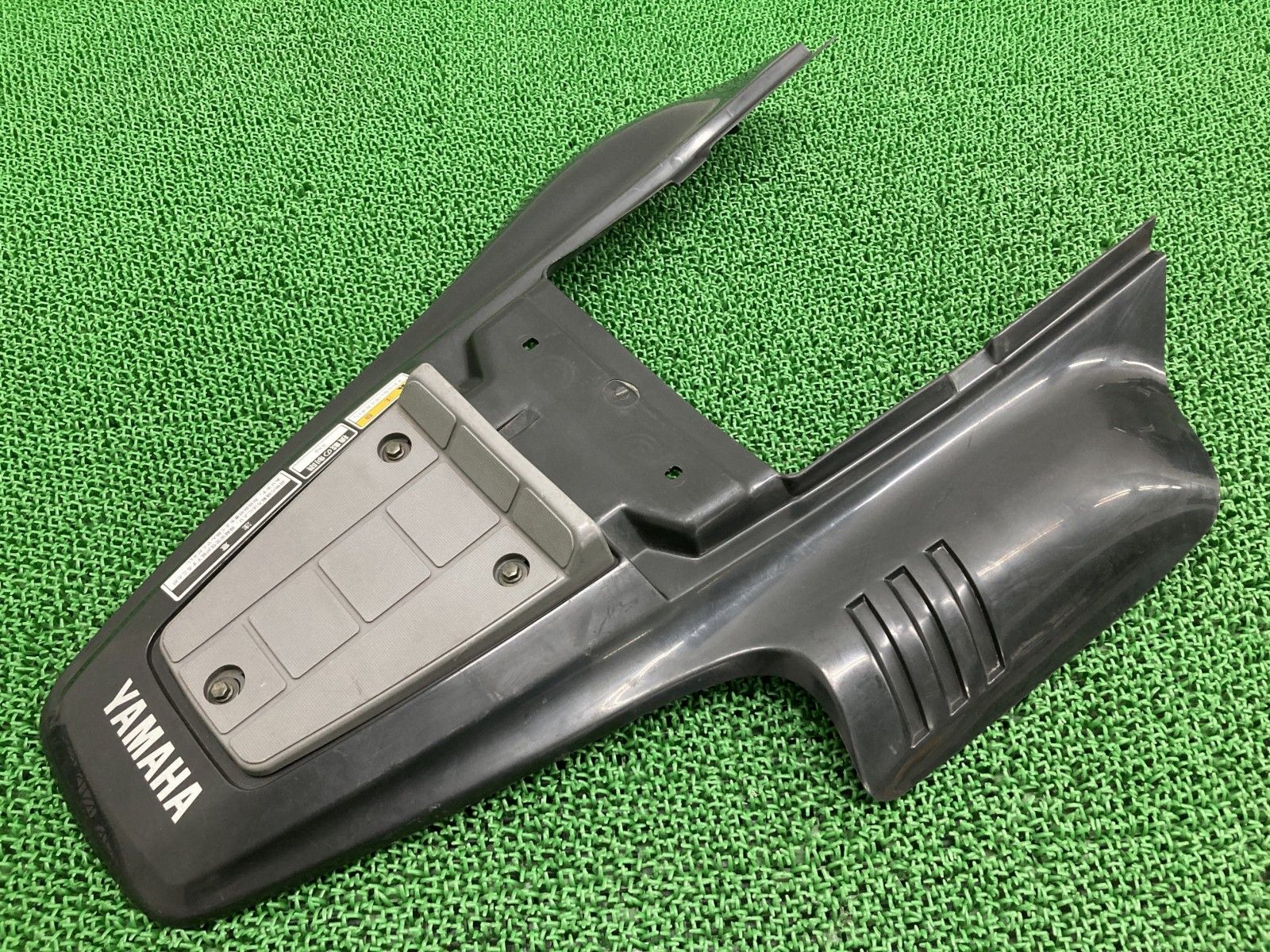 TW200 テールカウル 黒 ヤマハ 純正 中古 DG07J リアフェンダー