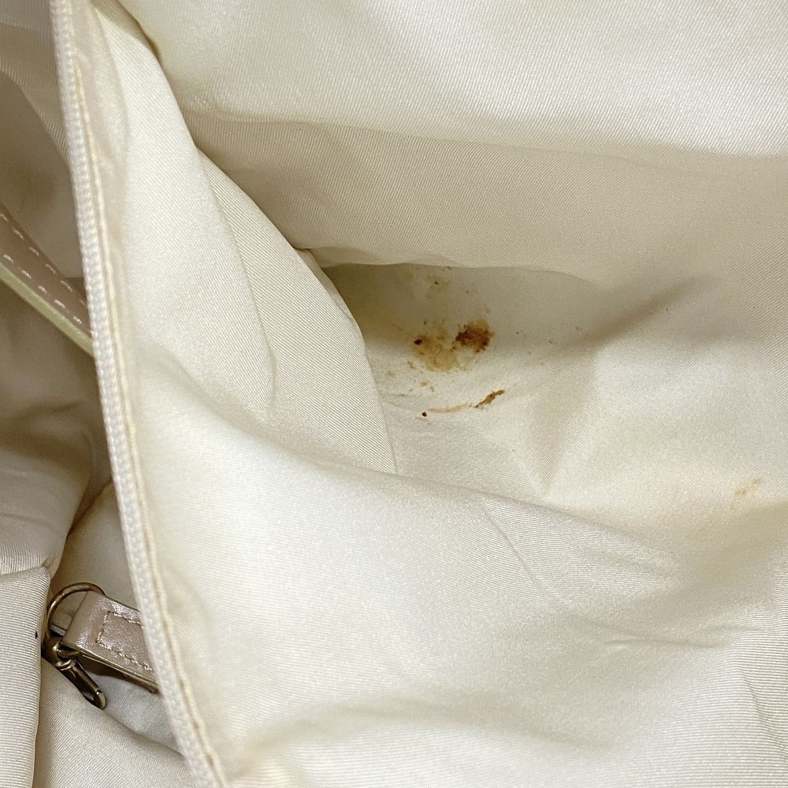 シャネル Chanel シャネル トートバッグ ニュートラベル ナイロン ベージュ シャンパンレディース DECORATOM_COM_BR