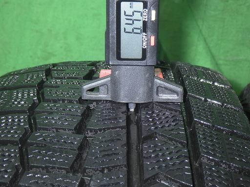 スタッドレス