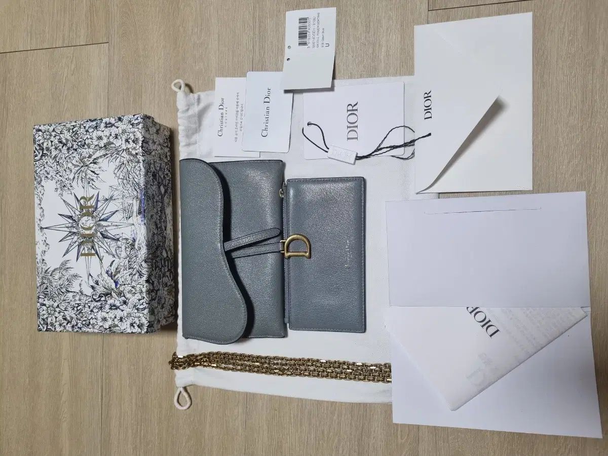 Dior ディオール サドルバッグ チェーン 長財布