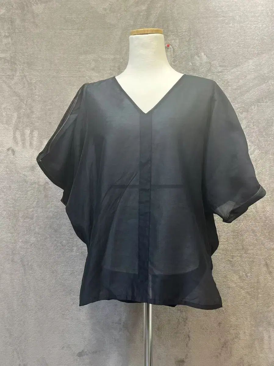 2018 年 SYSTEM 黒 ブラウス 82 新しい服はかわいいです