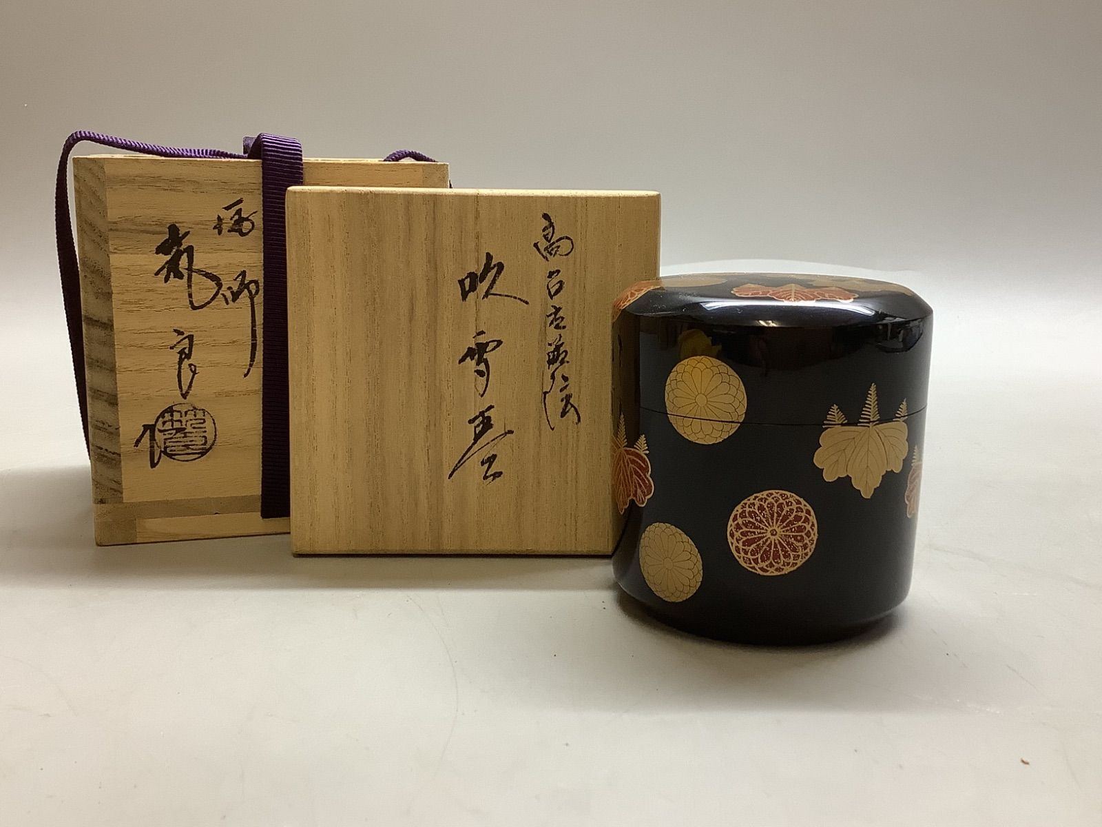 なつめ　菊蒔絵 棗（なつめ）桔梗蒔絵は、桔梗の青紫が美しい研ぎ出し蒔絵の棗