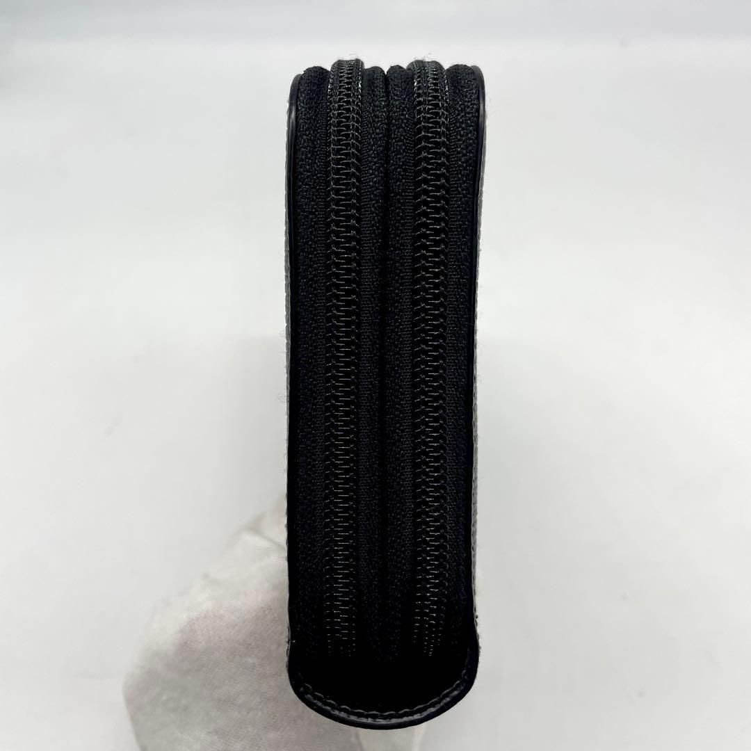 サルヴァトーレフェラガモ 長財布