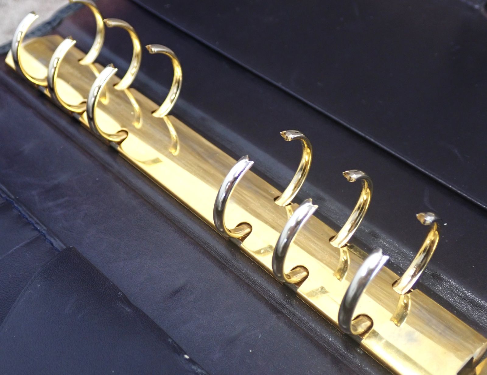 ✨【LOEWE ロエベ 手帳カバー】グレーレザー / 純正ボールペン付