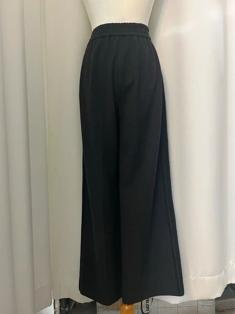 水曜日まで販売中 2025 年 TIME 黒 ワイド パンツ