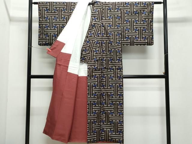 平和屋着物○希少 本場大島紬 龍郷絣 秋名バラ 正絹 逸品 CAAS7124yc