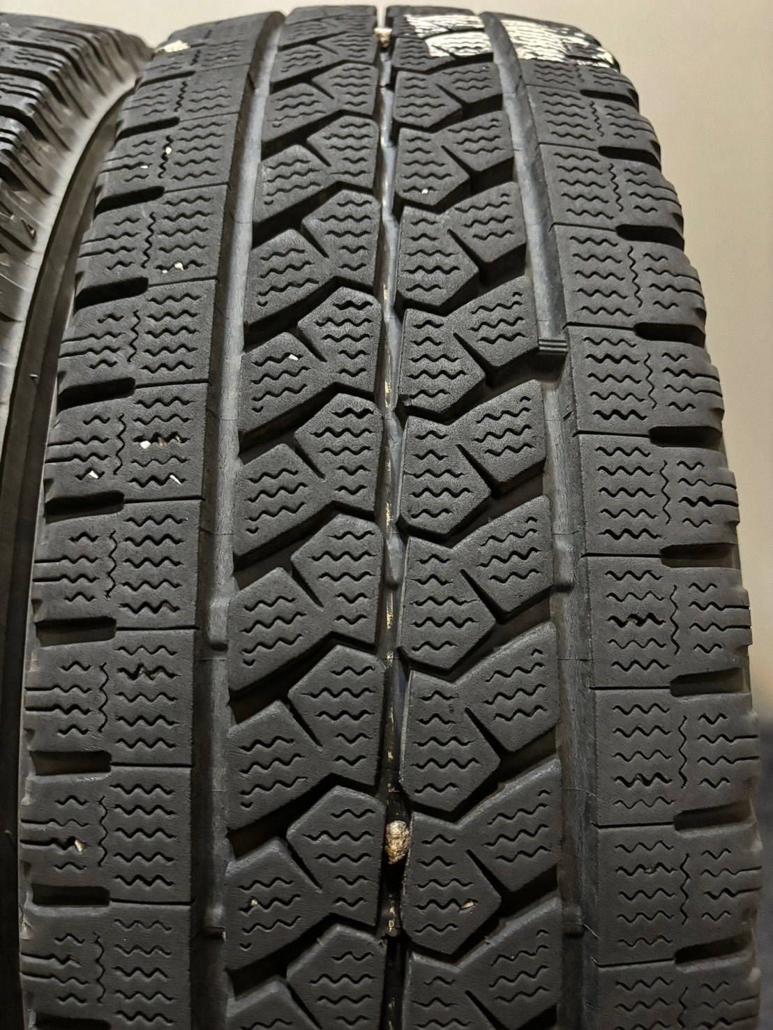 205|75R16 113|111L LT BRIDGESTONE|W979 21年 スタッドレス 6本 ブリヂストン ブリザック ライトトラック キャンター エルフ 南8-K302