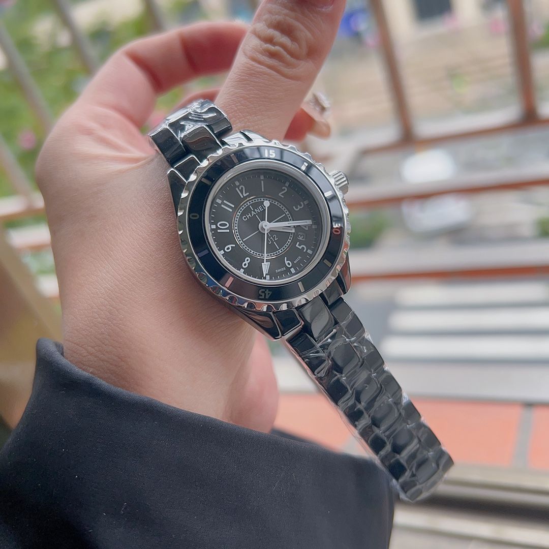 Chanel レディース時計　動作確認済み CHANEL - シャネル CHANEL J12 レディース クォーツ 腕時計