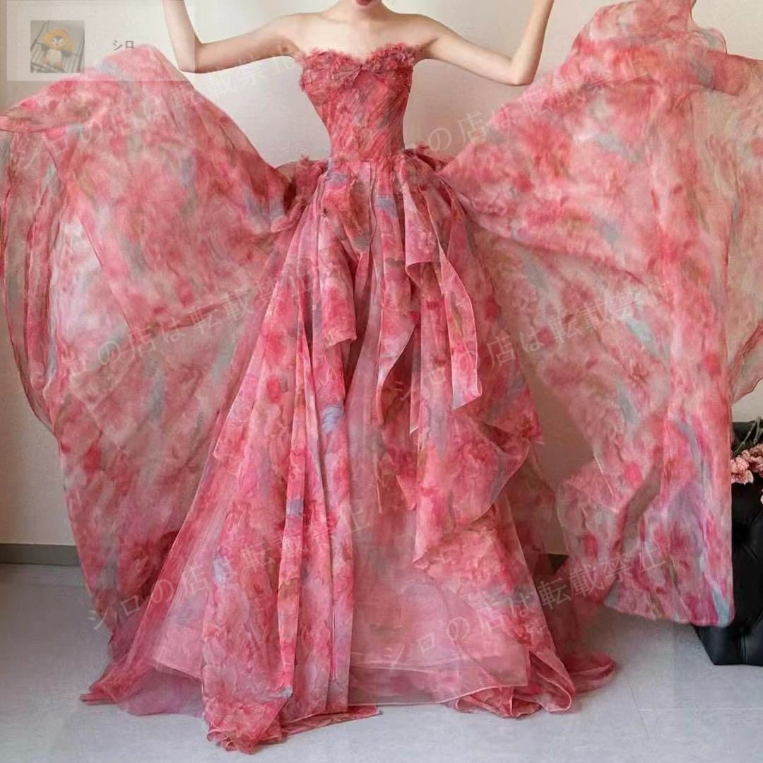 オシャレなリーフ柄のベア イブニングドレス♩.• オシャレなリーフ柄のベア イブニングドレス♩.•