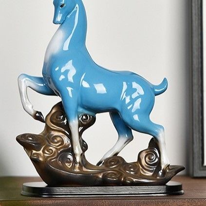 鹿 シカ トナカイ 花 レッド 赤 ブルー 青 富 繁栄 樹脂素材 玄関