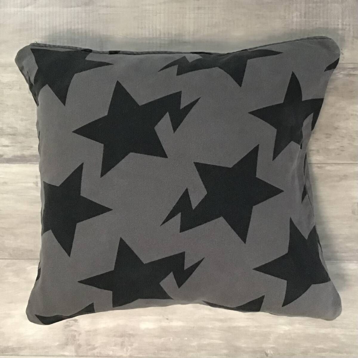 BAPESTA クッション グレー a bathing ape BAPE STA エイプ ベイプ アベイシングエイプ スター star cushion pillow NIGO