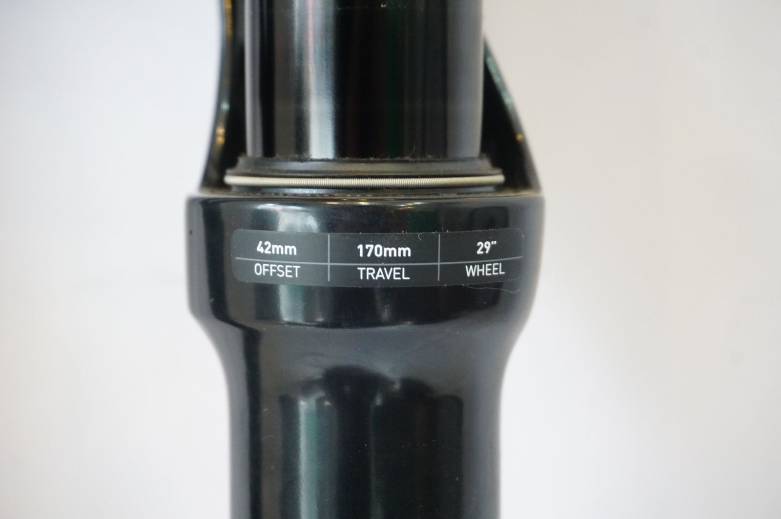 ROCKSHOX 「ロックショックス」 YARI RC FORK 29 サスペンション