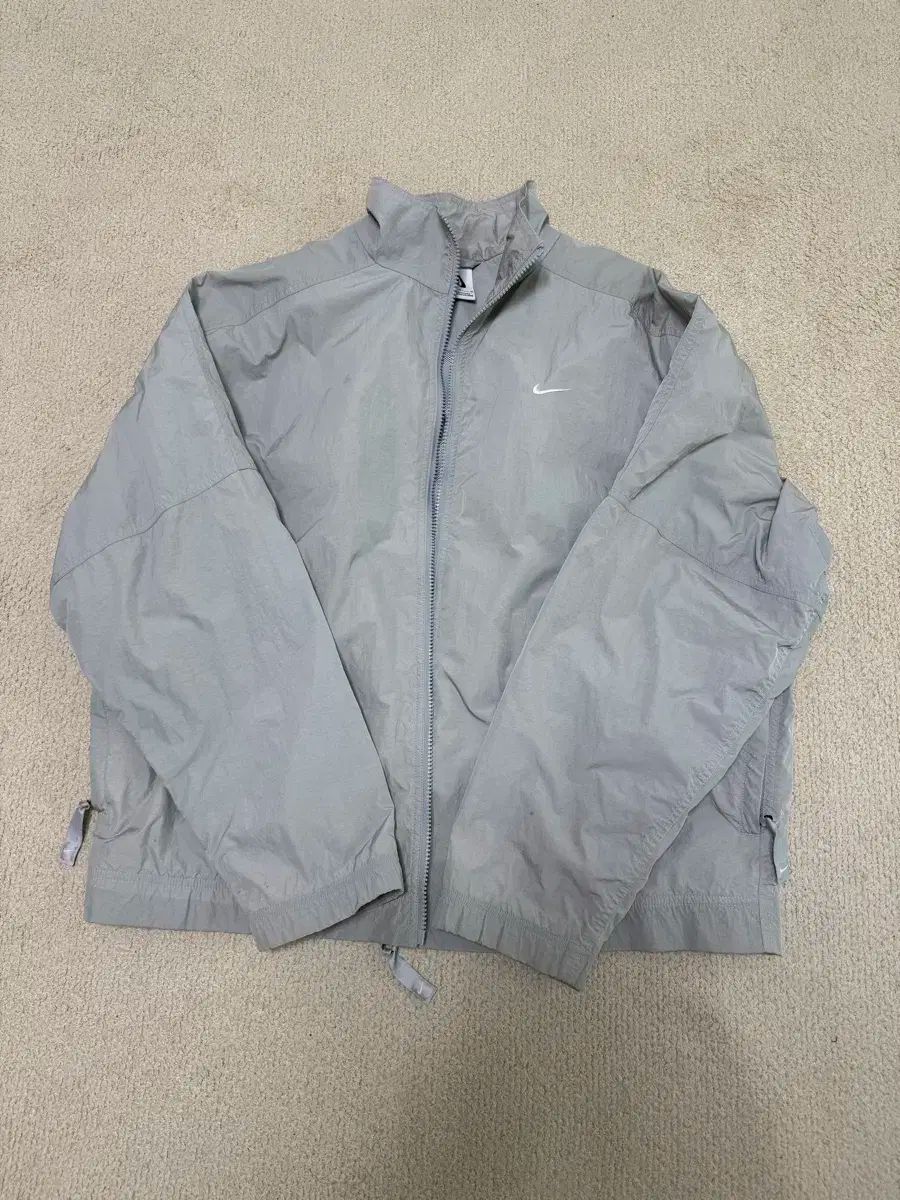 Nike(ナイキ） NRG トラックジャケット グレー 初回版
