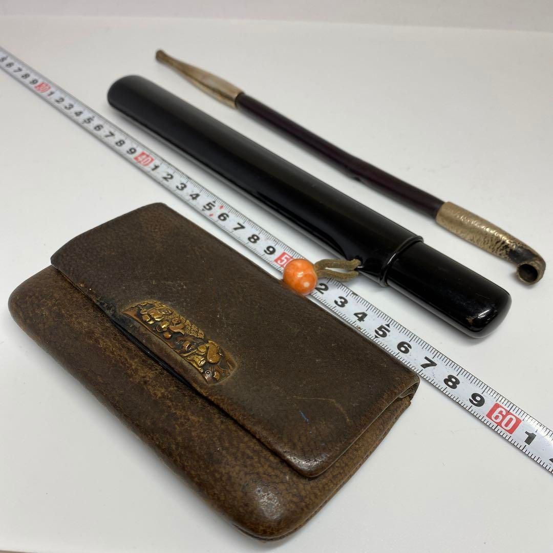 金象嵌金貝 赤珊瑚玉 煙草入 重さ179g 東H5-1013 2Fトコト