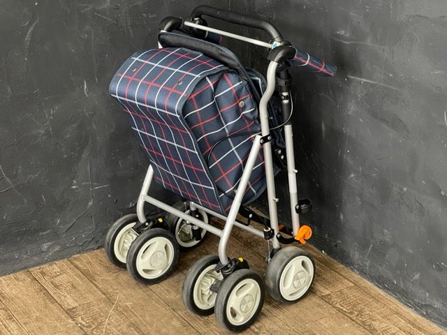 TacaoF CZV-08412 シルバーカー 【中古】 幸和製作所 格子紺