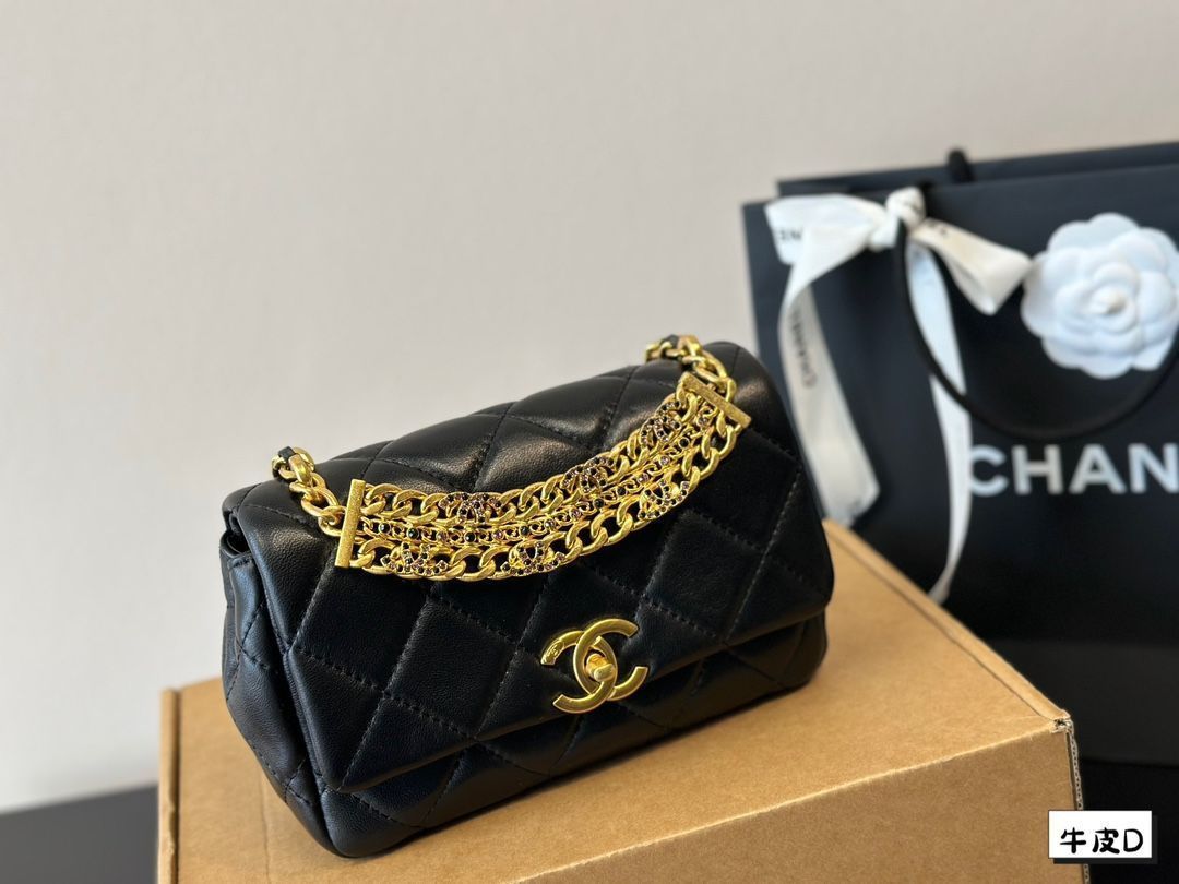 【24時間以内発送】♡限界≪≪値下げ【新品同様】ベレーCHANELミンクミニ希少 今日特価】Chanel 24C ダブルショルダーバッグ ミニデザイン