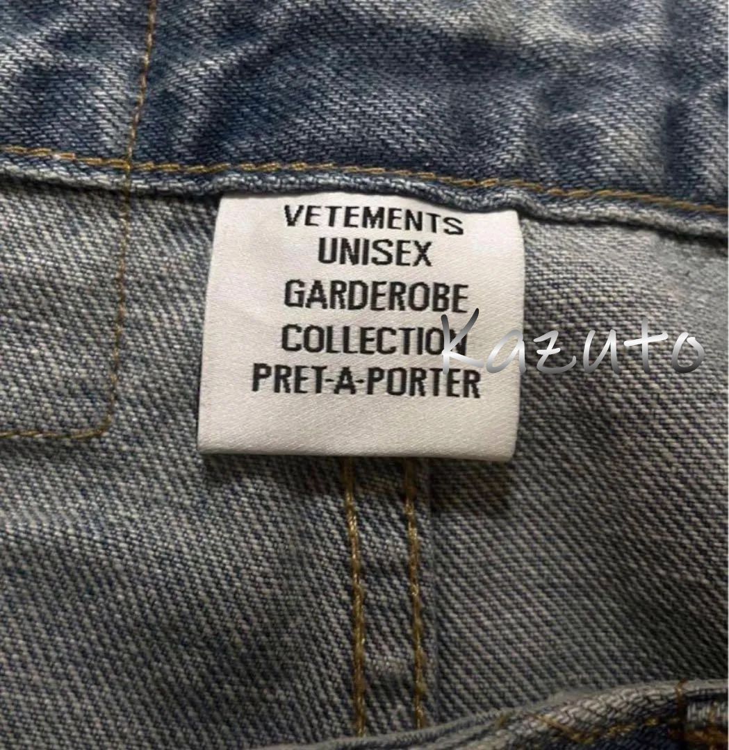 【VETEMENTS】VETEMENTS LOGO BAGGY JEANS(LIGHT BLUE) | AYIN
