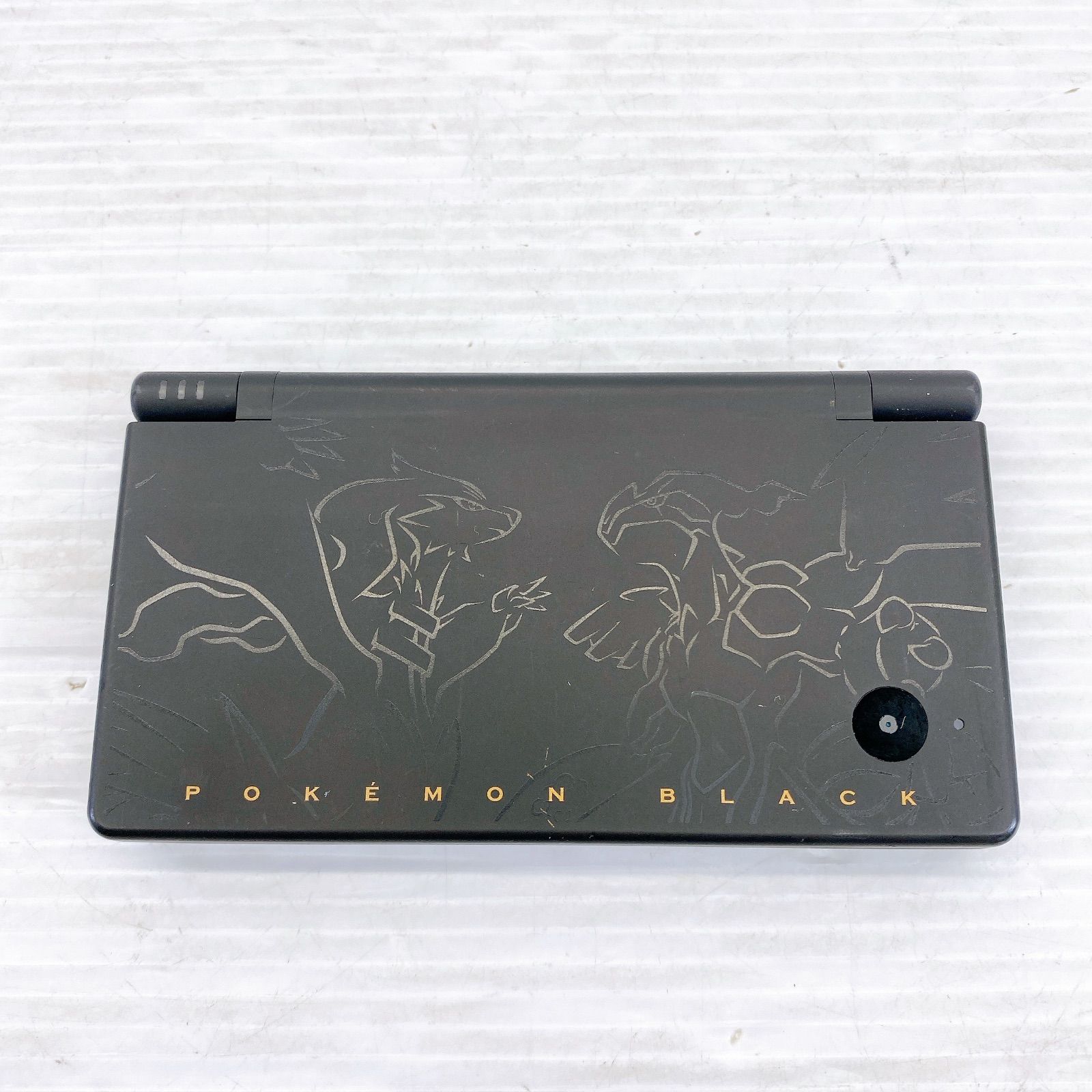 □Nintendo DS i レシラム・ゼクロム エディション ポケットモンスター