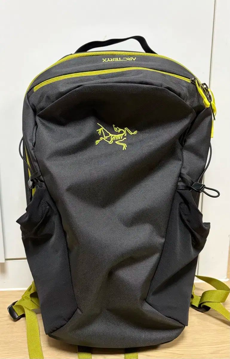 ビーム X ARC TERYX アークテリクス Mantis マンティス 16 バックパック