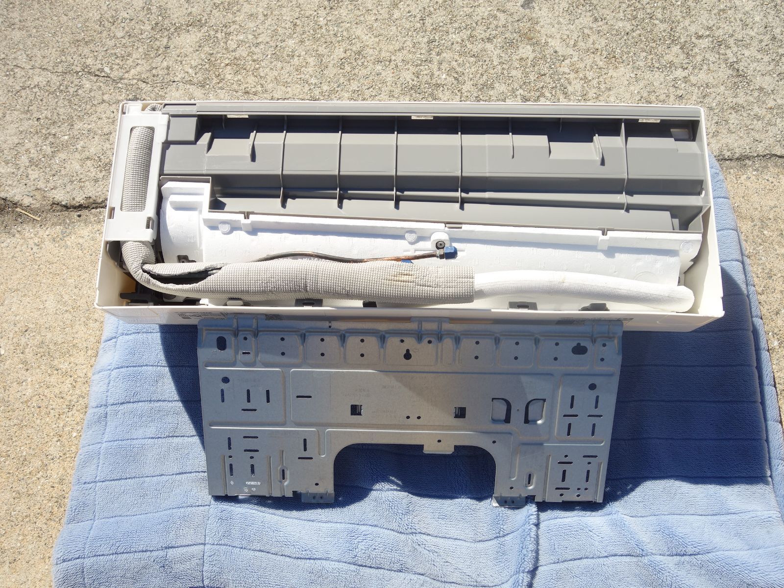 1943 コロナ【RC-2222R】2022年 6畳 エアコン 中古 冷房専用 設置工事