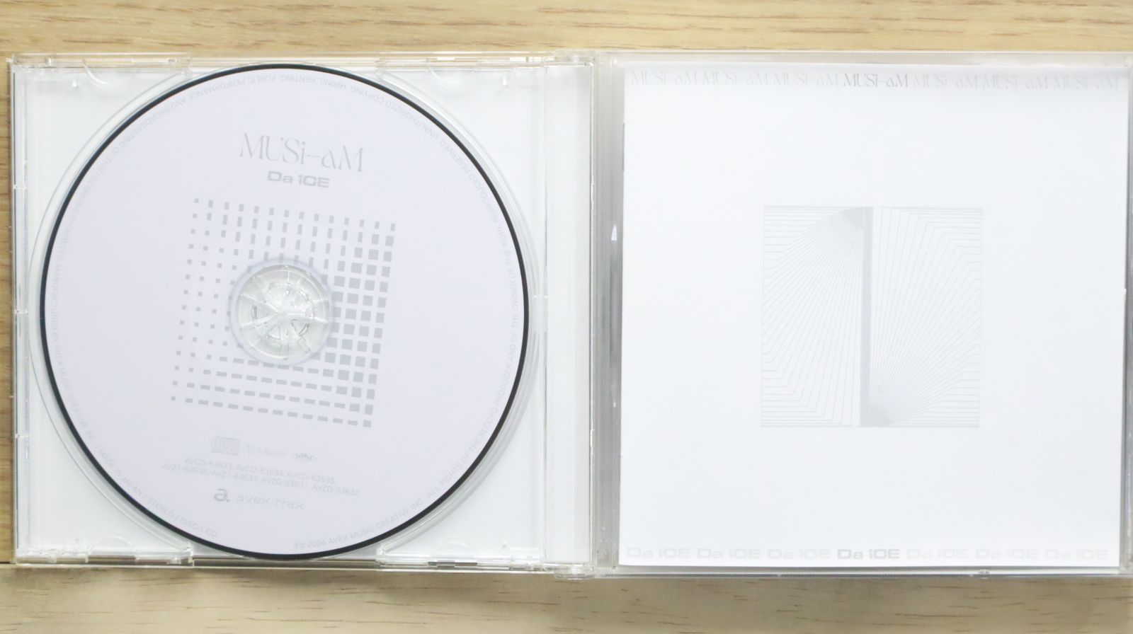 Da-iCE MUSi-aM CDセット 豪華盤(初回生産限定)】MUSi-aM（CD+3DVD） – Da-iCE OFFICIAL SHOP