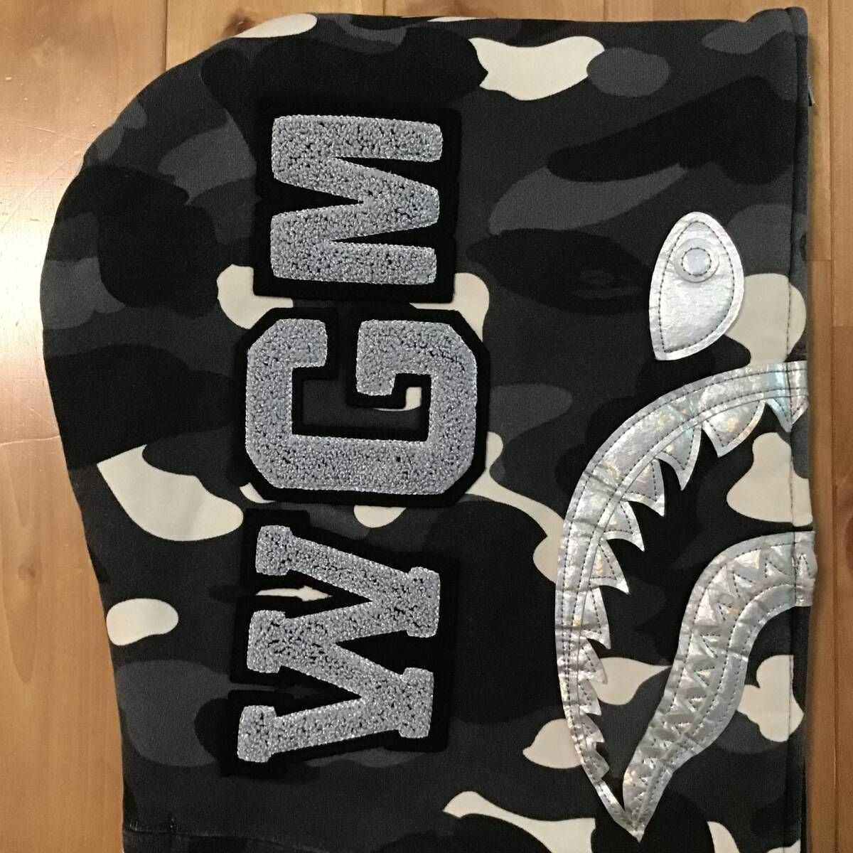 ☆蓄光☆ City camo シャーク パーカー Mサイズ shark full zip hoodie