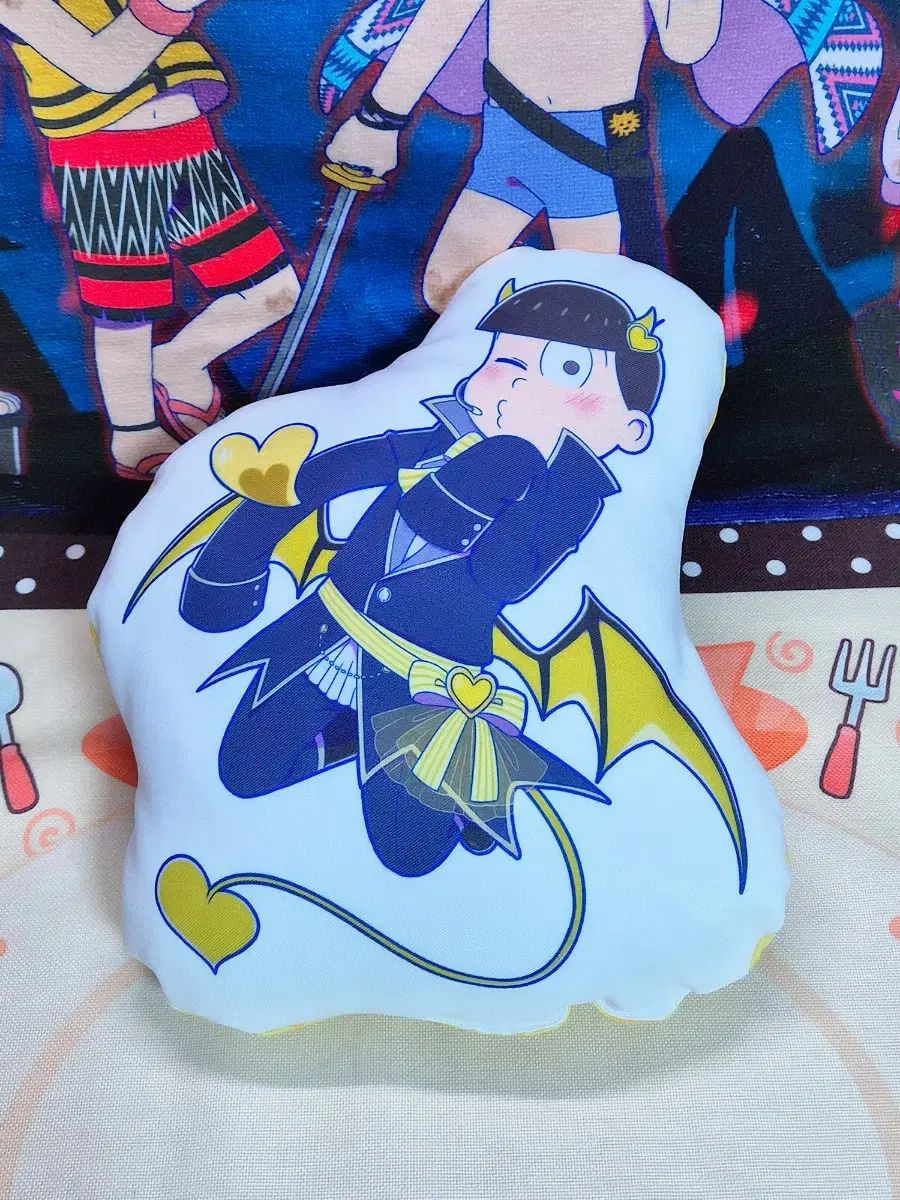 おそ松賞 悪魔 アイドル 姉妹 クッション