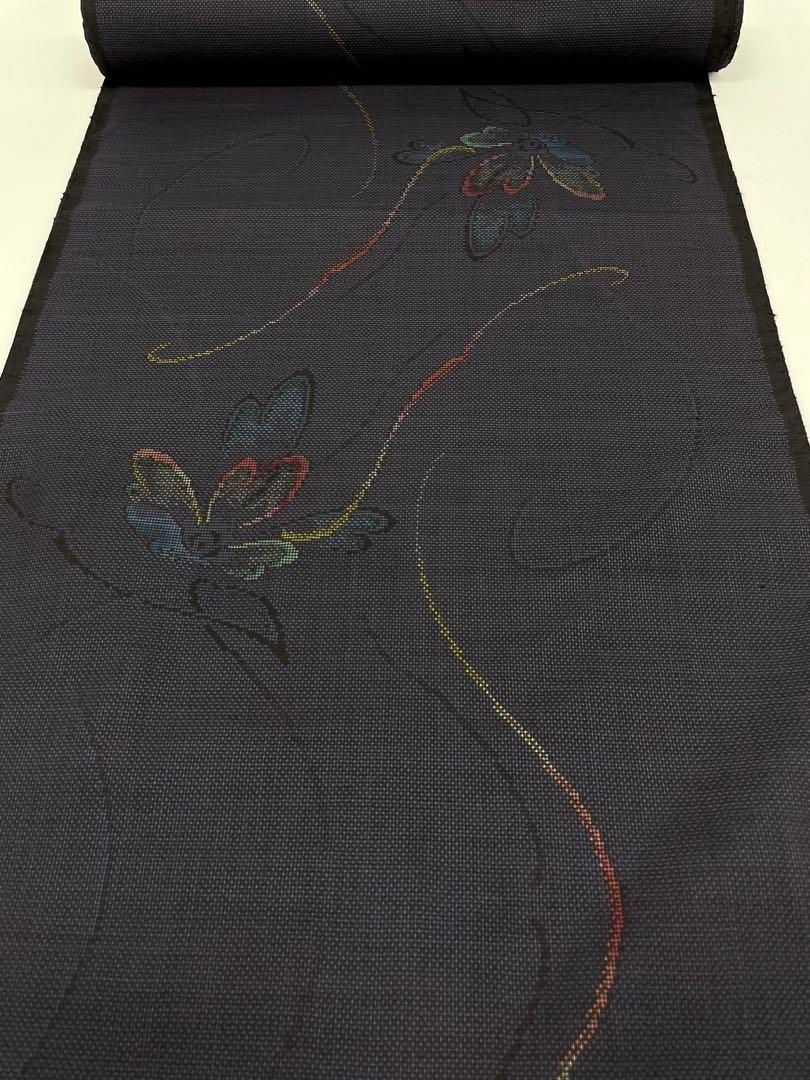 本場大島紬 古代染色純泥染 通産大臣指定伝統的工芸品 くぼた 正絹 反物 本場大島紬 古代染色純泥染 通産大臣指定伝統的工芸品 くぼた 正絹