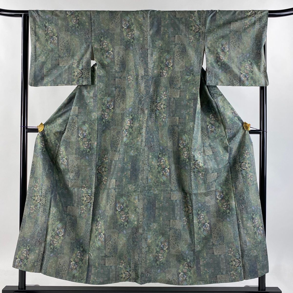 紬 身丈152cm 裄丈65.5cm M 袷 短冊 草花 緑 正絹 秀品