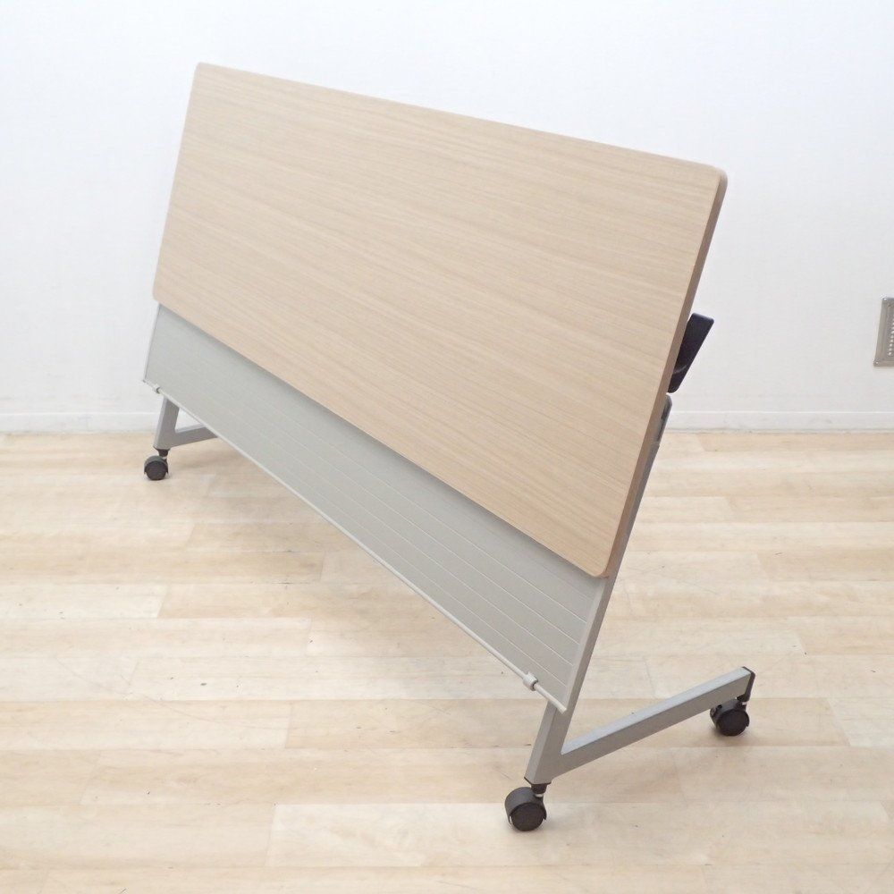 ミーティング サイドフォールド